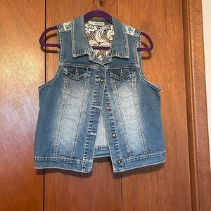 Maurice’s Jean Vest